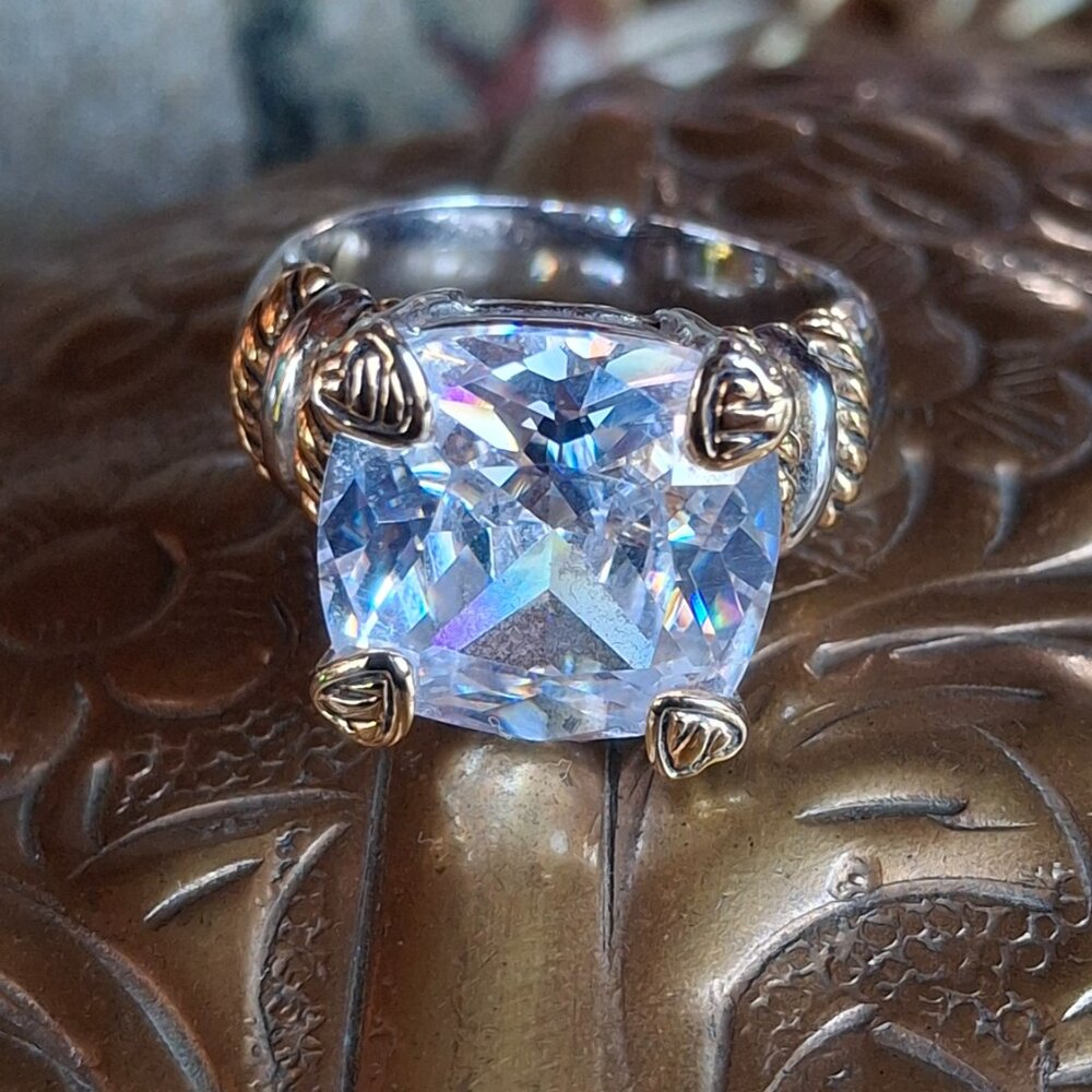 Fashion Ring